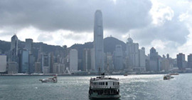 香港公司的财政年度和报税时刻表是什么？